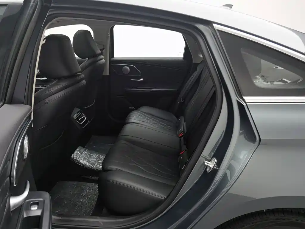 Chery Arrizo 8 PRO — миниатюра 15