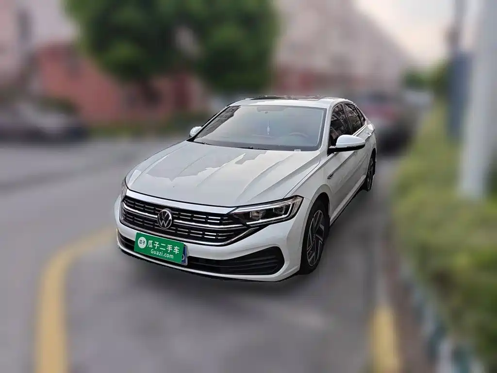 速腾 2025款 改款三 300TSI DSG超越版 2025