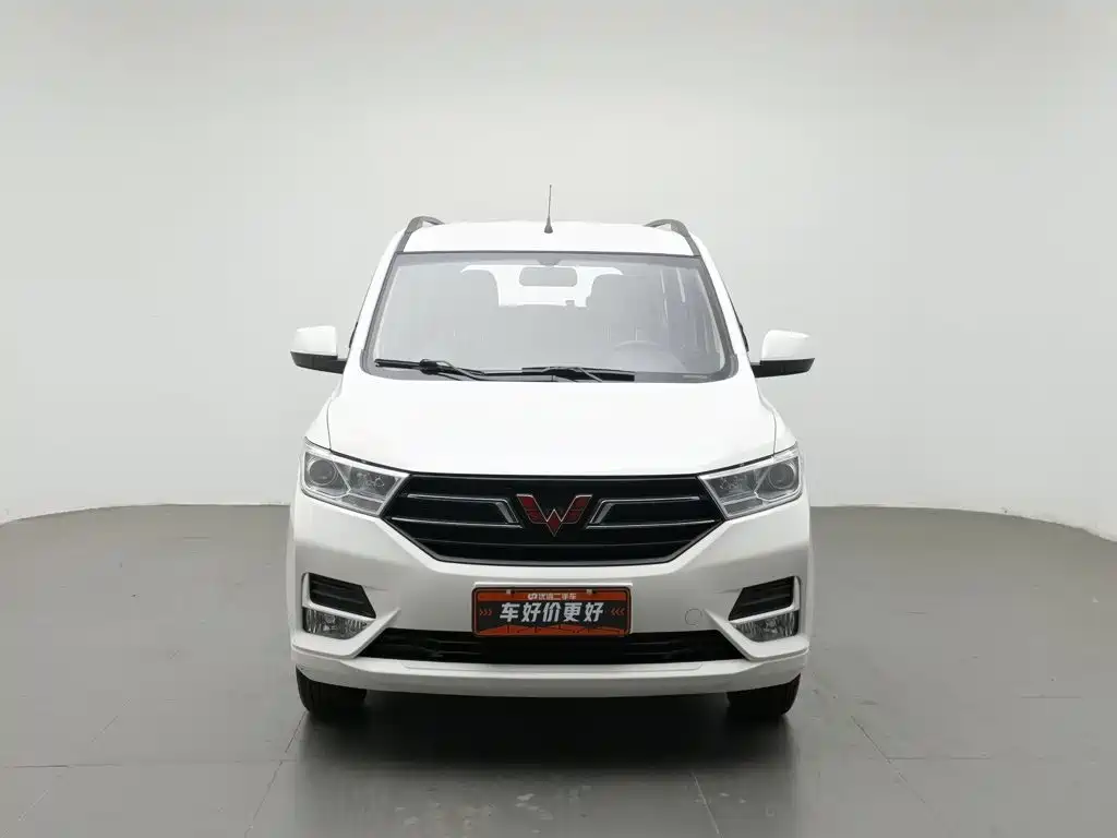 Wuling Hongguang — миниатюра 3