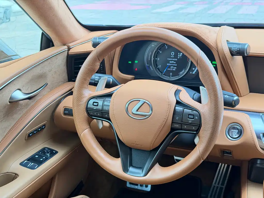 Lexus LC — миниатюра 19