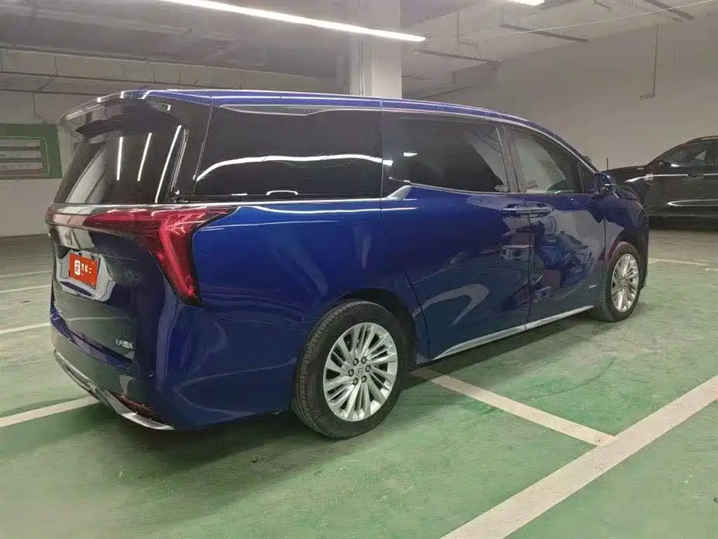 Buick Century 2023 2.0T мест