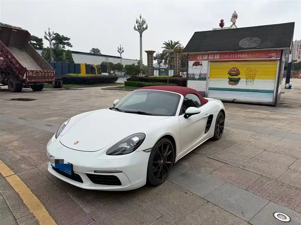 Porsche 718 2019