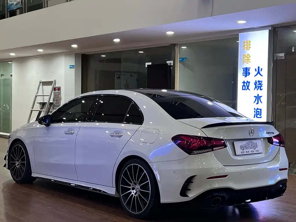 Mercedes-Benz A-Class AMG — миниатюра 4