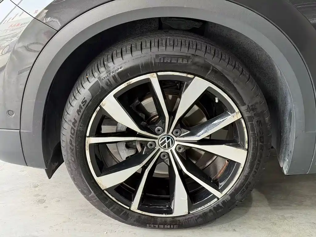 Volkswagen Talagon — миниатюра 4