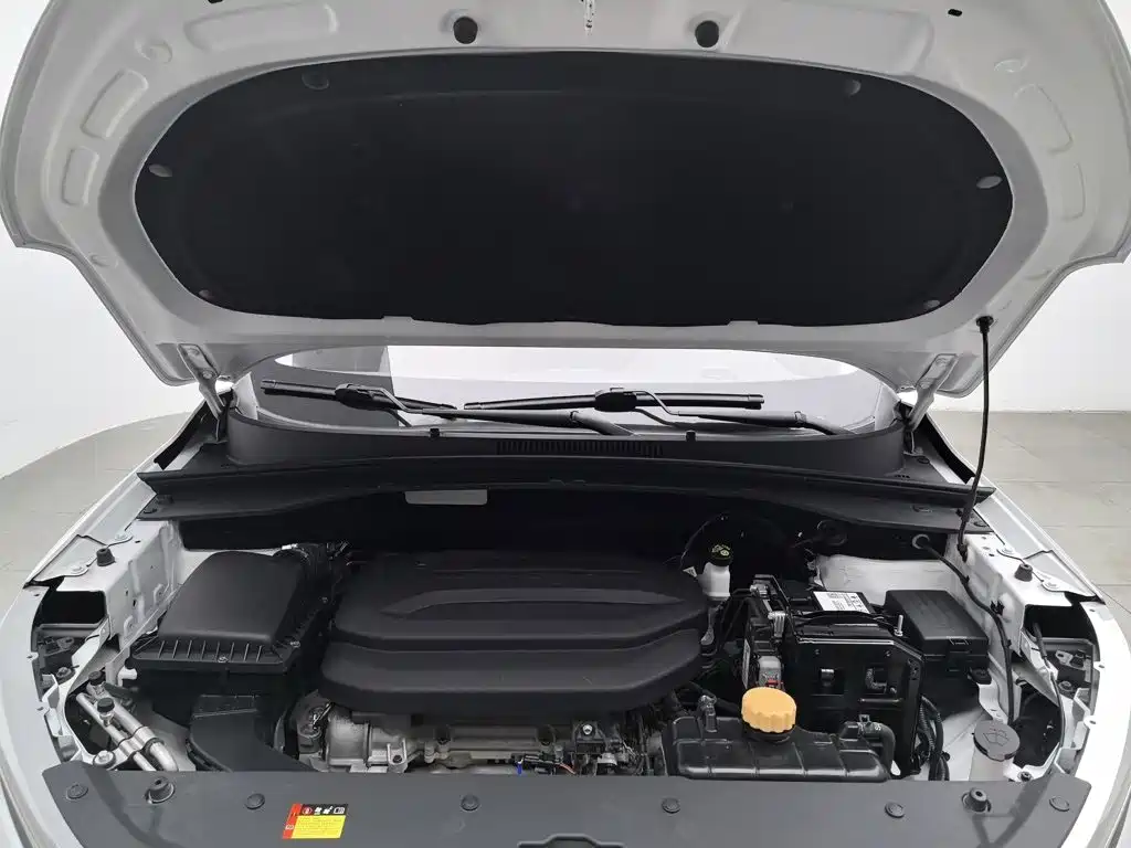 Baojun RS-3 — миниатюра 6