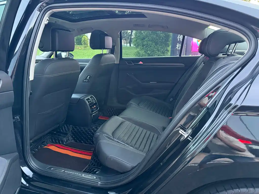 Volkswagen Magotan 2020 330TSI DSG Luxury