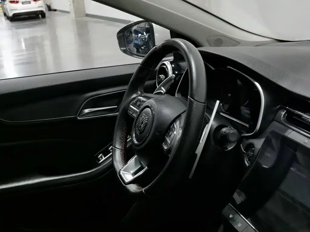 MG MG6 — миниатюра 22