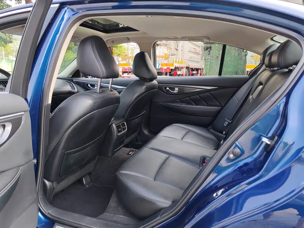 Infiniti Q50L — миниатюра 17
