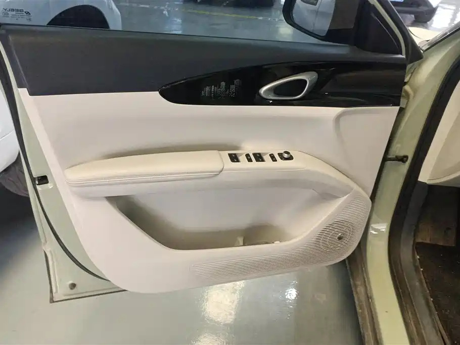 GEELY GALAXY STAR WISH