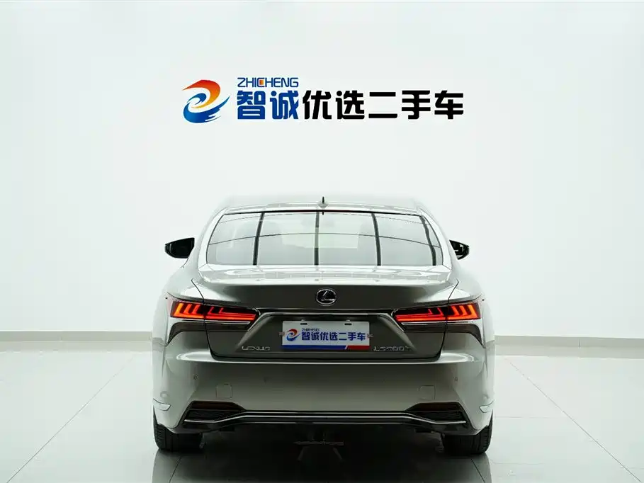 Lexus LS 2018 500h Executive V