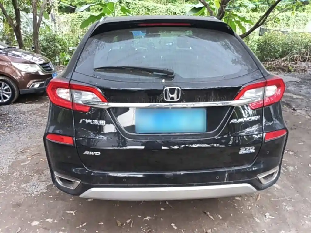 Honda Avancier — миниатюра 6