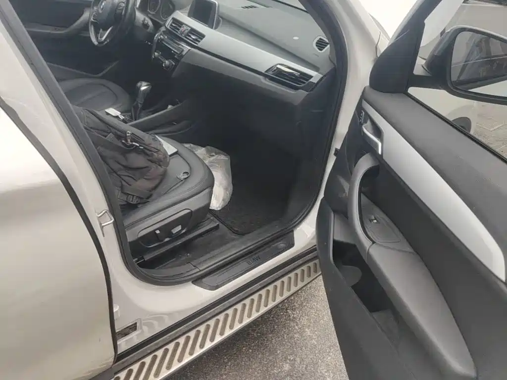BMW X1 — миниатюра 9