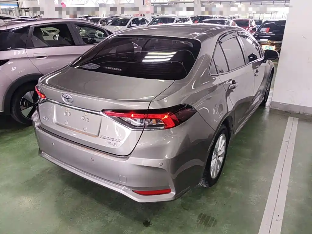 Toyota Corolla — миниатюра 7