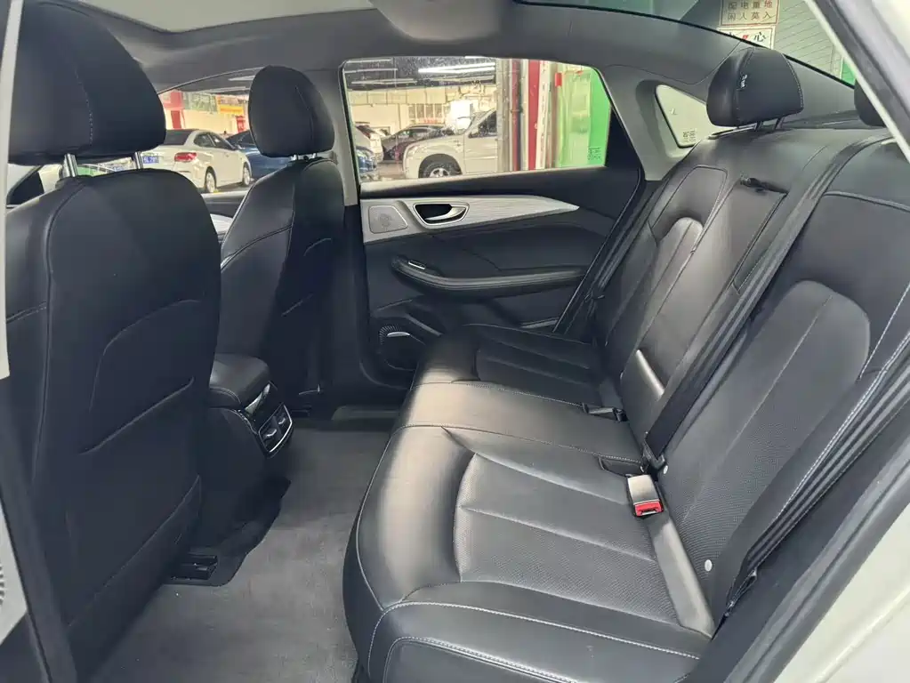 Roewe Feifan ER6 — миниатюра 9