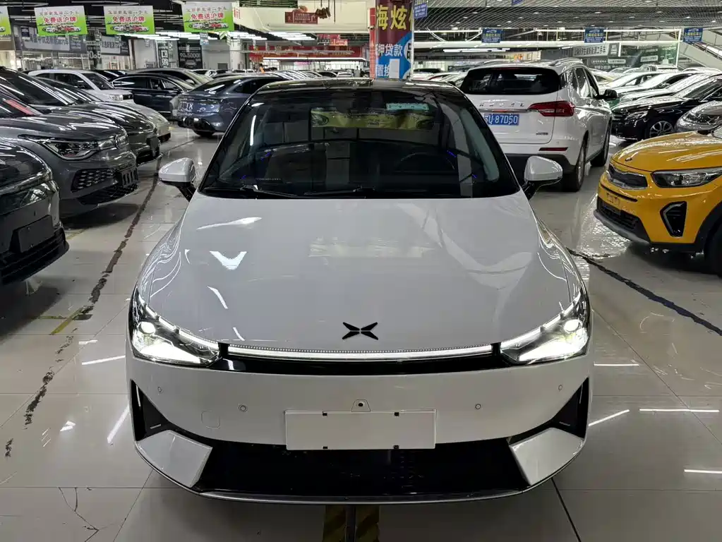 XPeng P5 — миниатюра 2