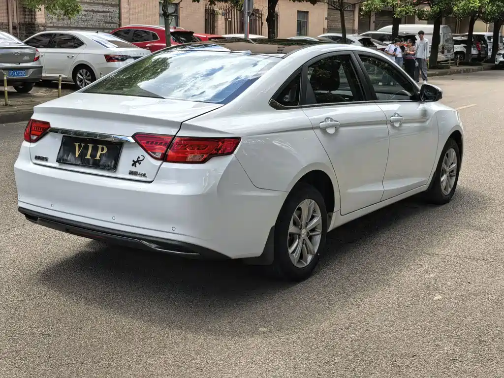 Geely Emgrand GL — миниатюра 6