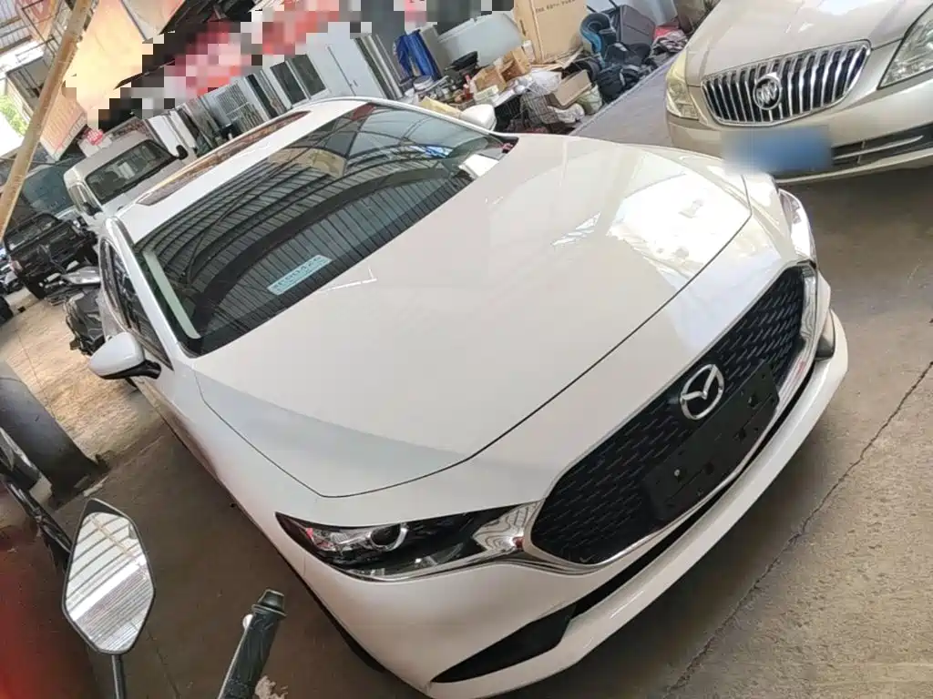Mazda 3 Axela — миниатюра 4