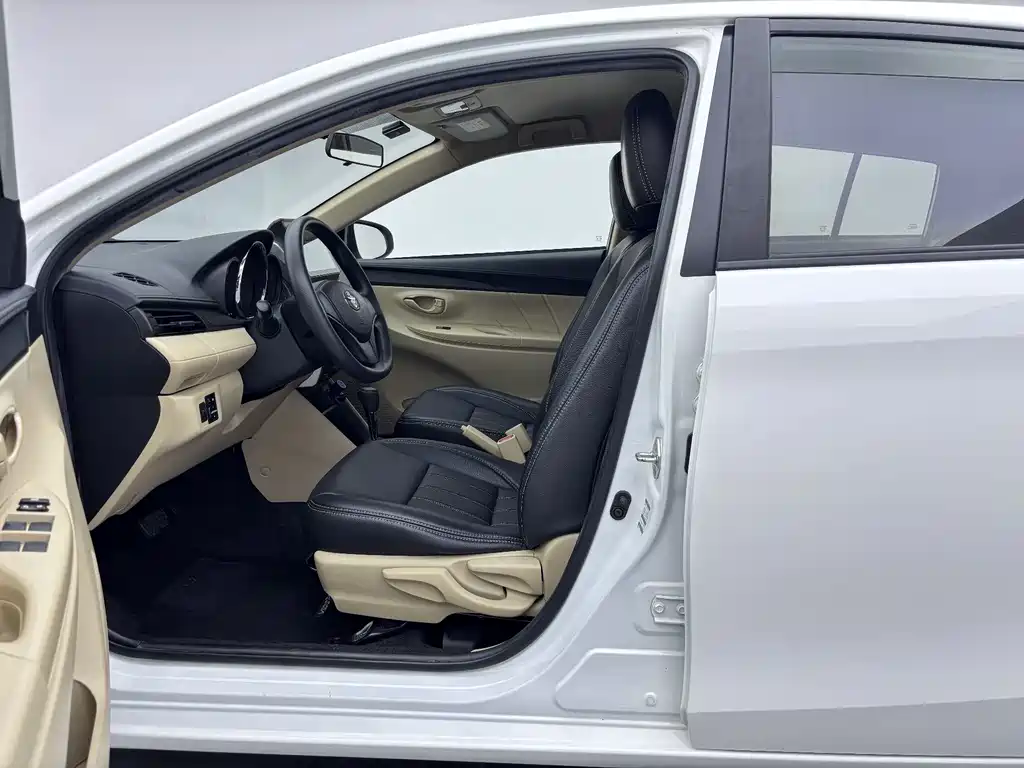 Toyota Vios FS — миниатюра 17