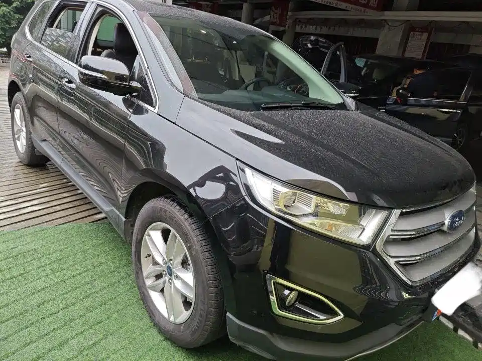 Ford Edge — миниатюра 2