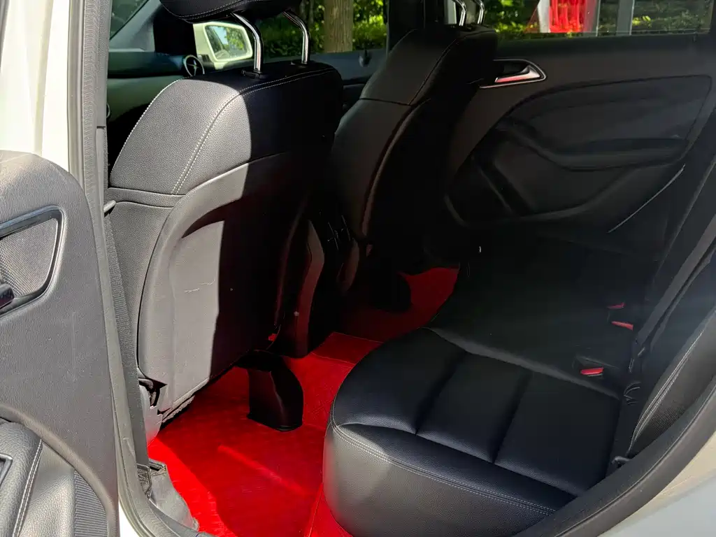 Mercedes-Benz B-Class B 2015 B 200 Fashion