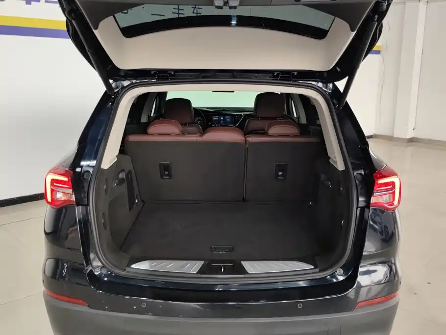 Buick Envision Plus — миниатюра 4