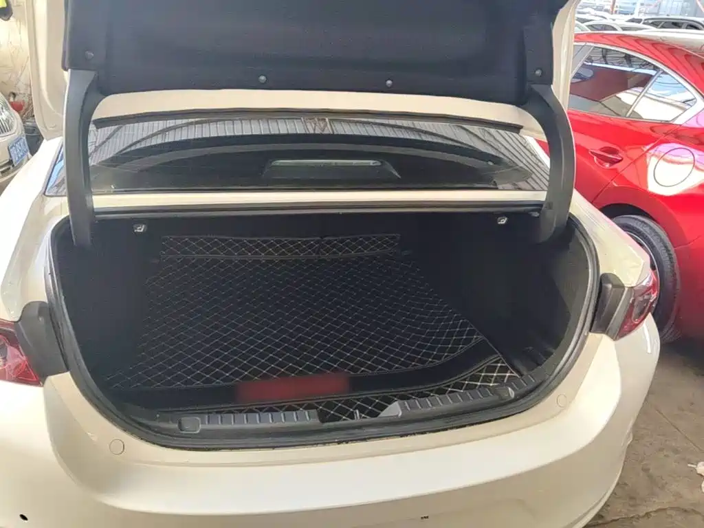 Mazda 3 Axela — миниатюра 19