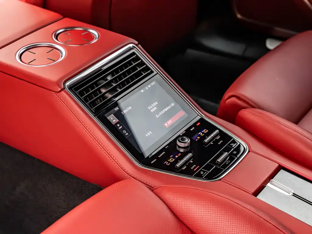 Porsche Panamera — миниатюра 15