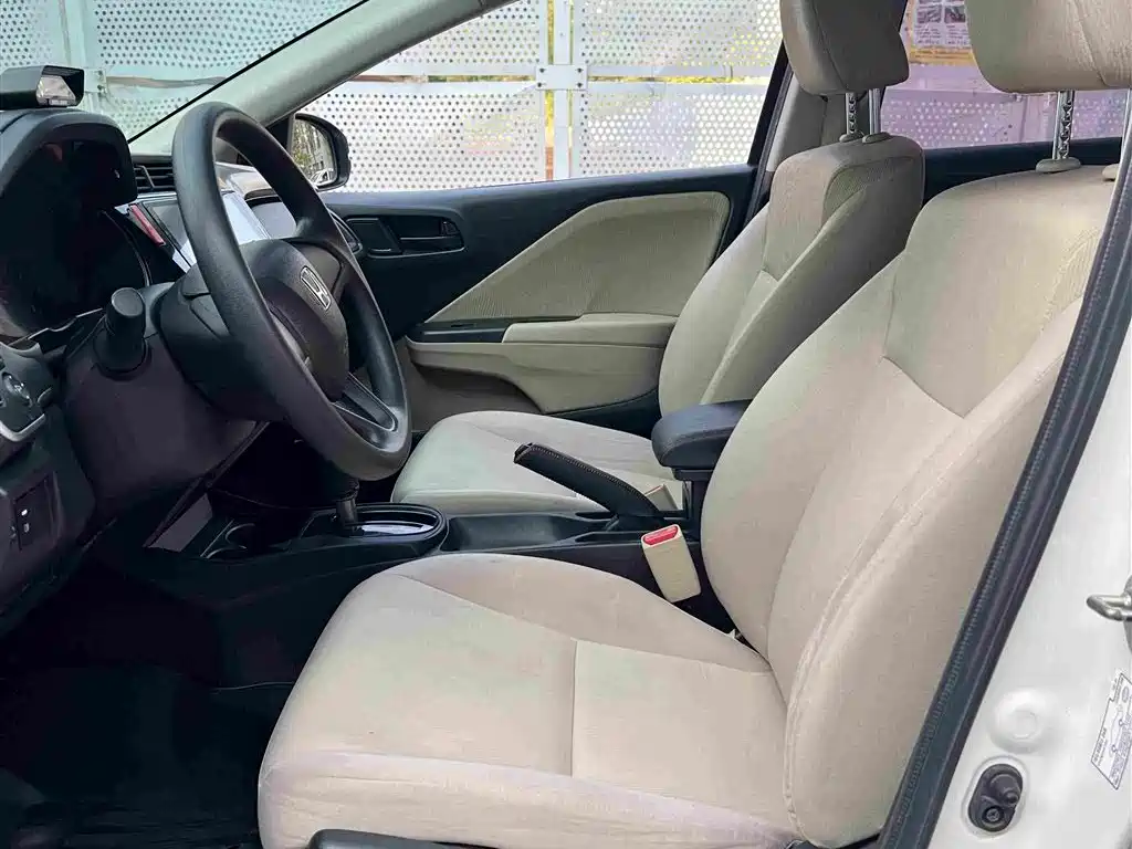 Honda City — миниатюра 9