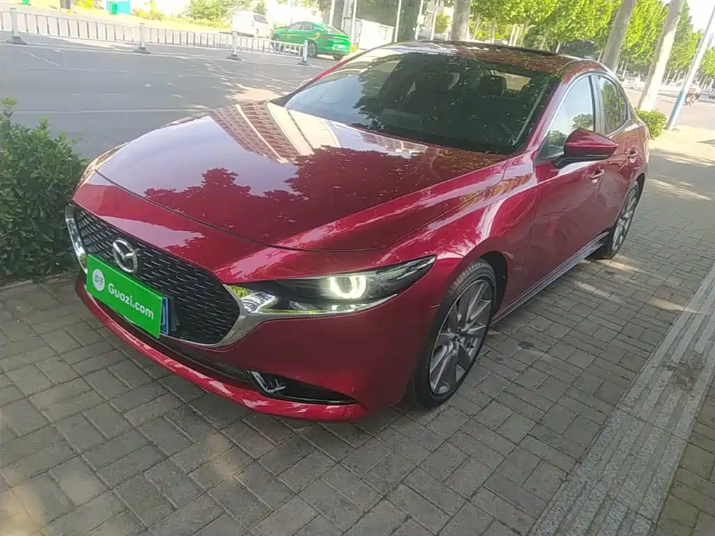 Mazda 3 Axela 2022