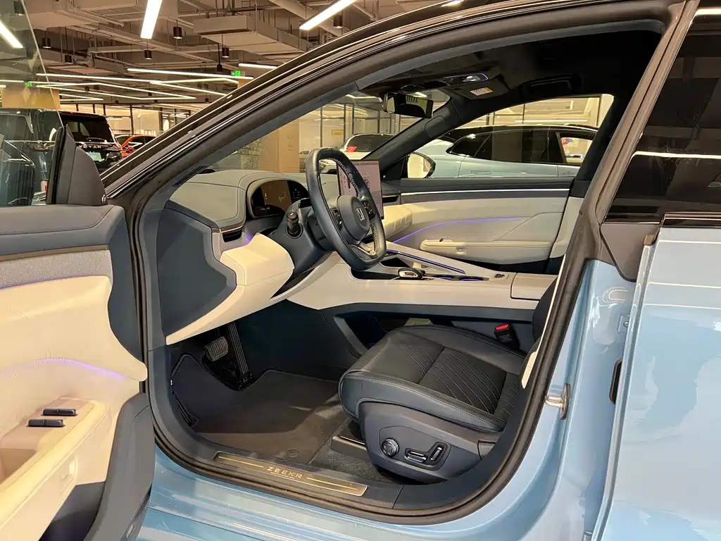 ZEEKR EXTREME KRYPTON 001