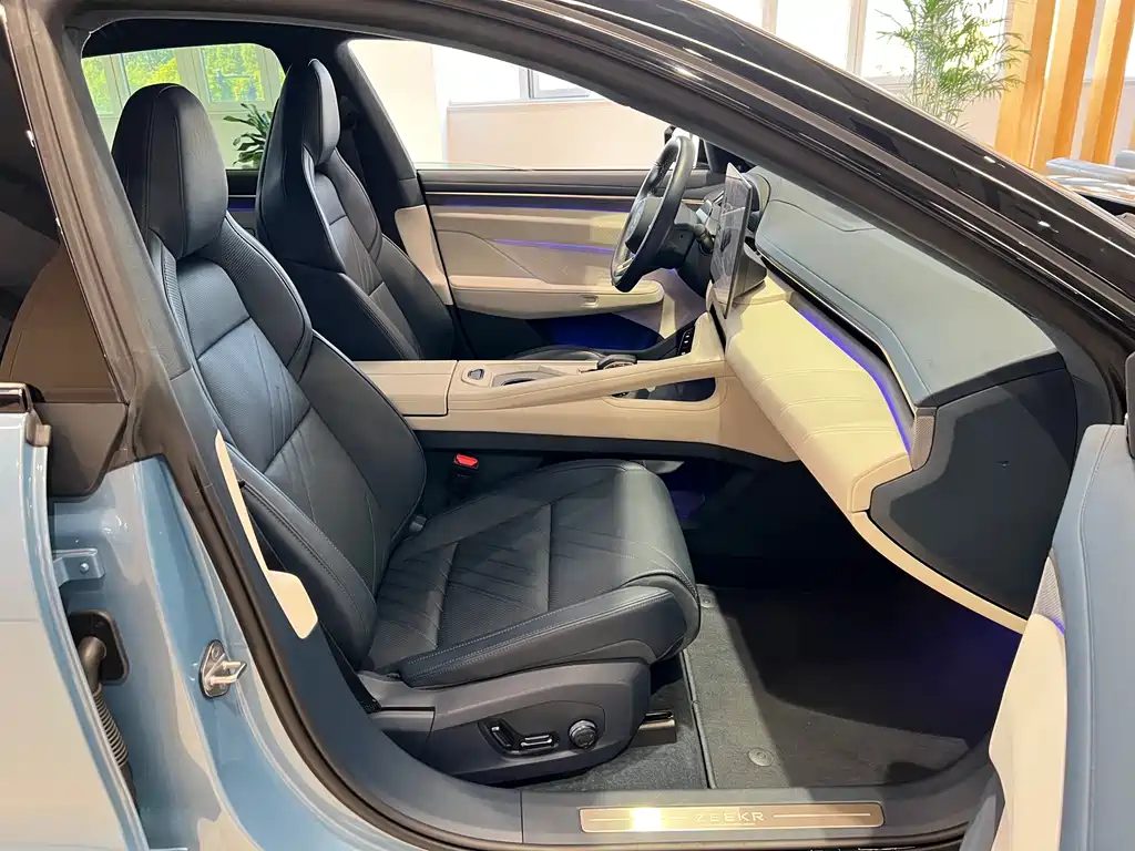 ZEEKR EXTREME KRYPTON 001