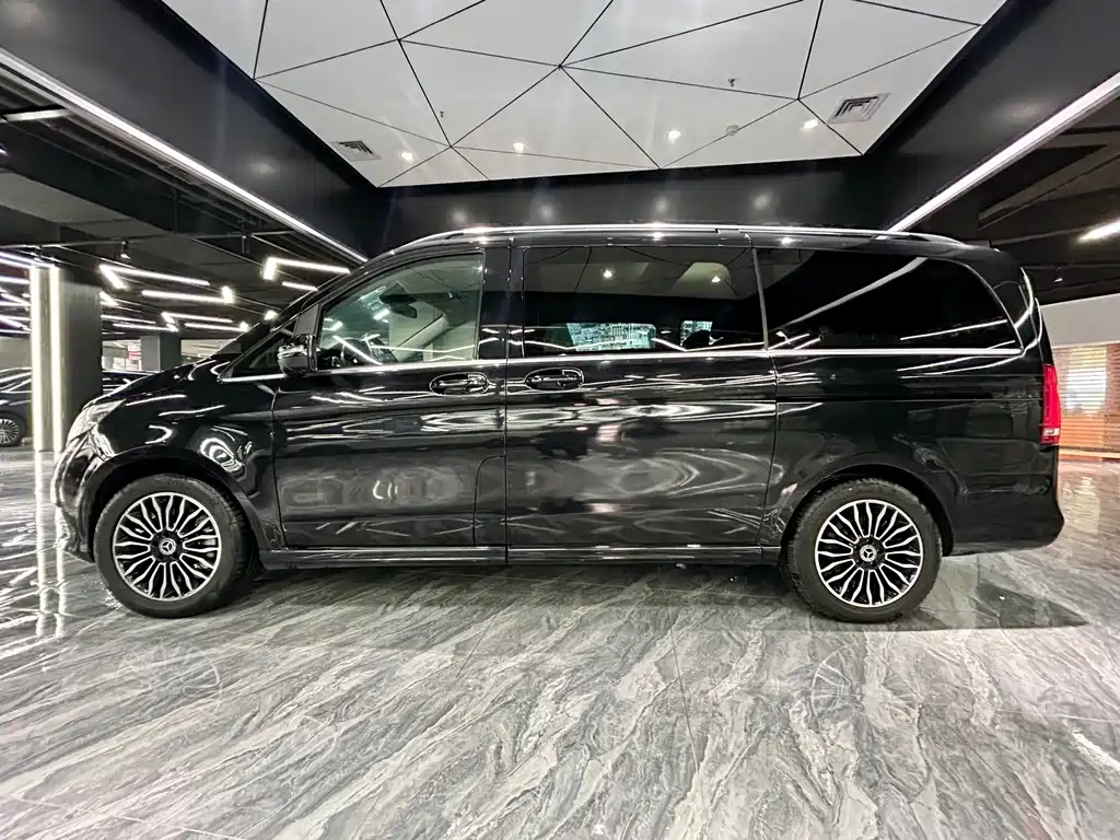 Mercedes-Benz V-Class V 2018 V 260 Luxury V