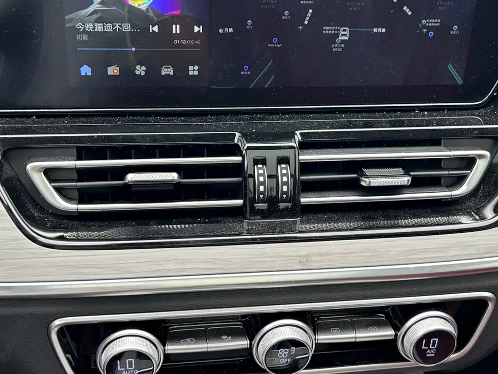 Hongqi Hongqi HS5 — миниатюра 2