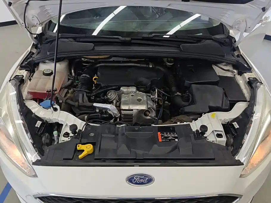 Ford Focus — миниатюра 10