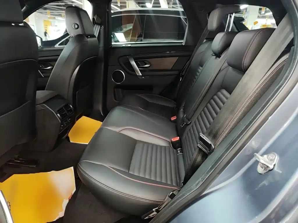 Land Rover Discovery Sport — миниатюра 17