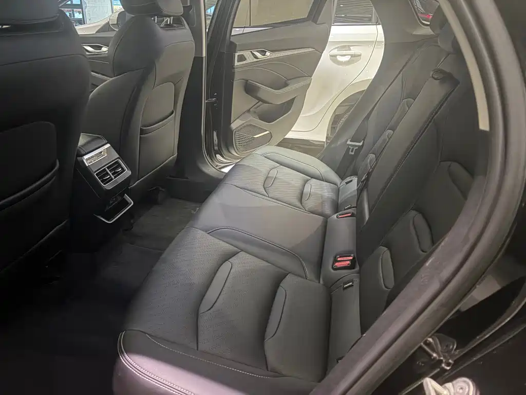 Geely Xingrui — миниатюра 9