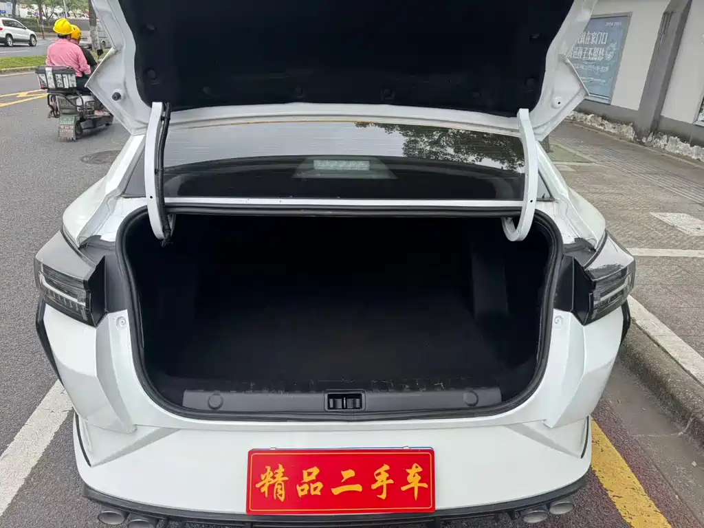 Aeolus Yixuan — миниатюра 15