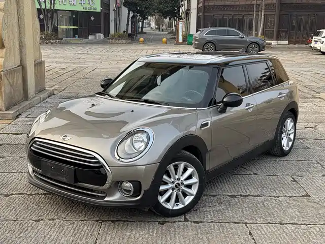 MINI CLUBMAN