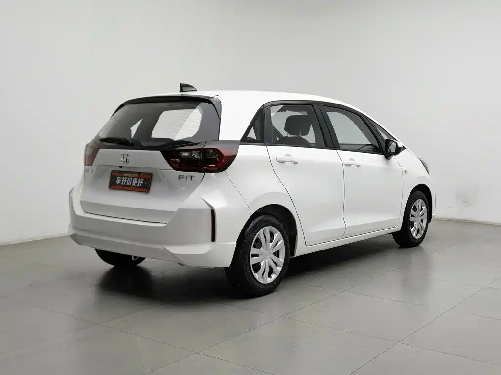 Honda Fit — миниатюра 2