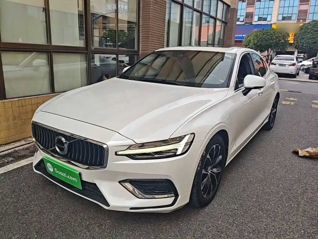 Volvo S60 — миниатюра 2