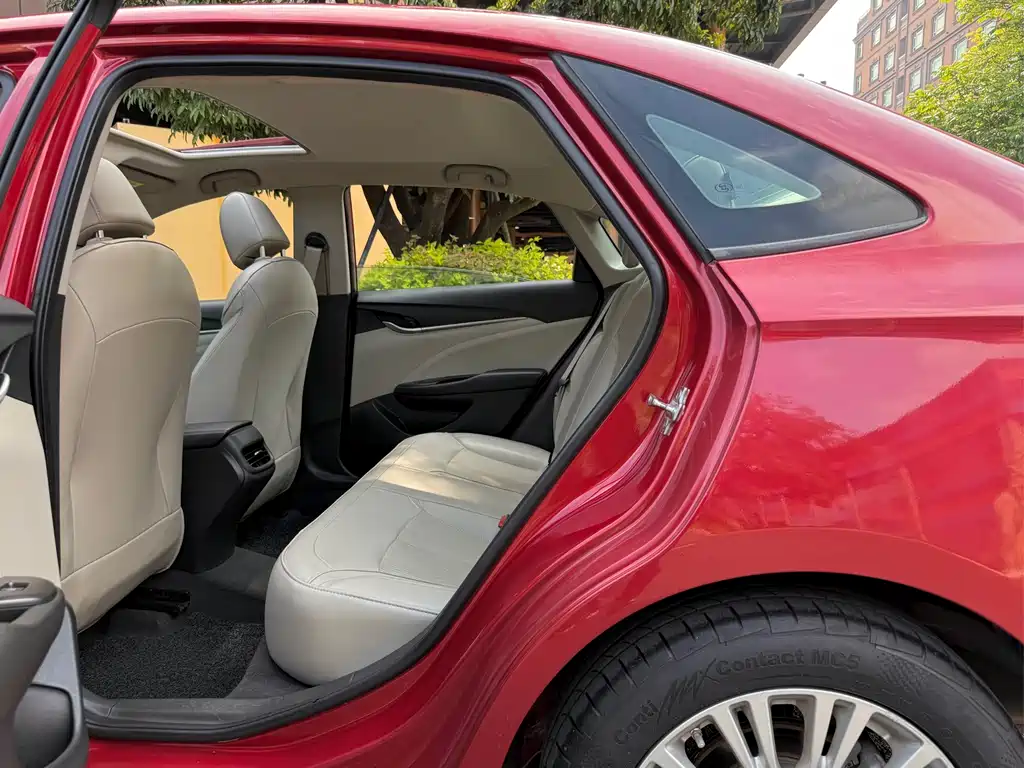 Buick Excelle — миниатюра 7