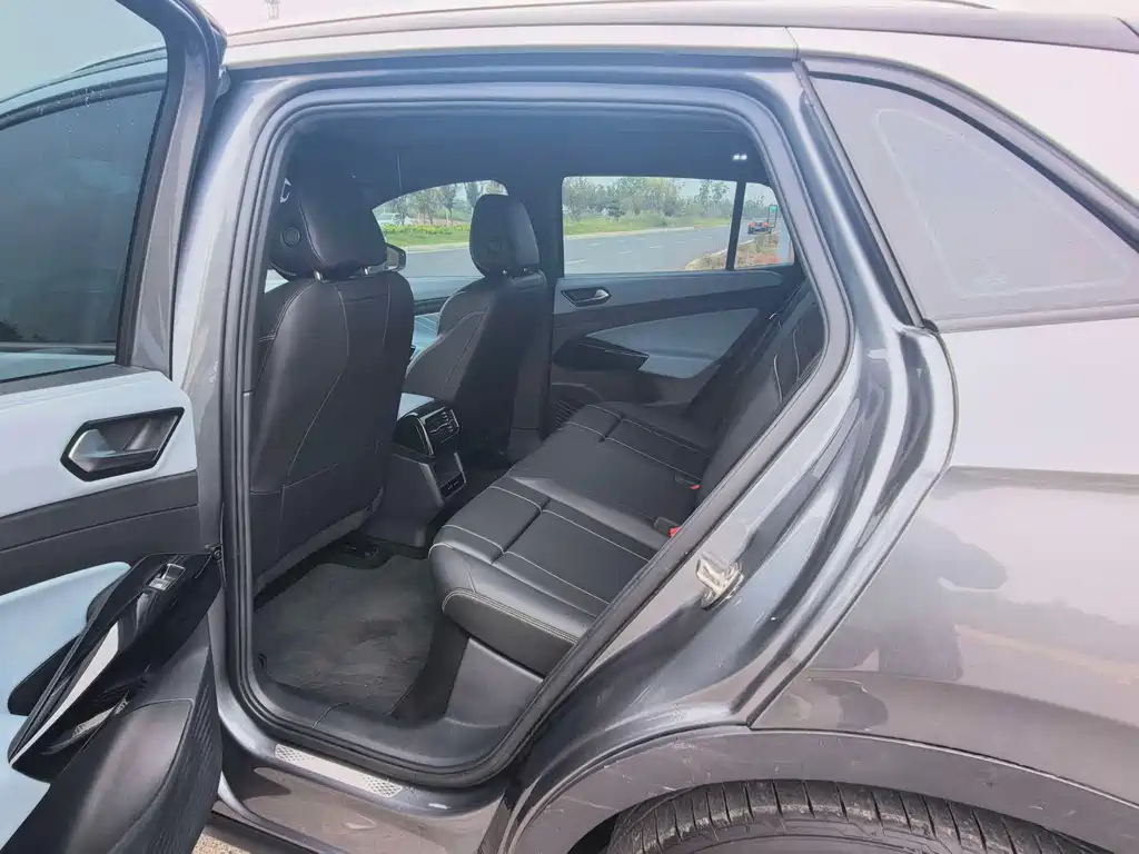 Volkswagen ID.4 X — миниатюра 6