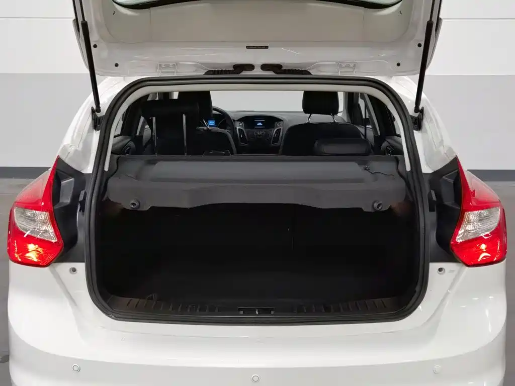 Ford Focus — миниатюра 16