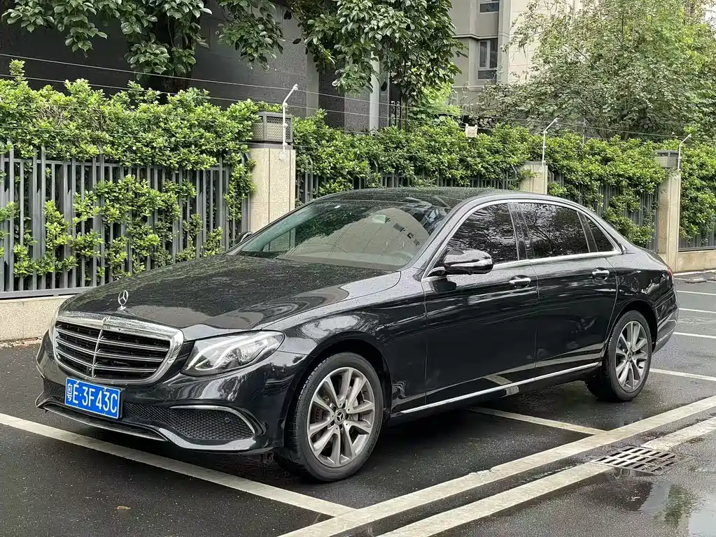 Mercedes-Benz E-Class 2019 E 300 L Fashion Type