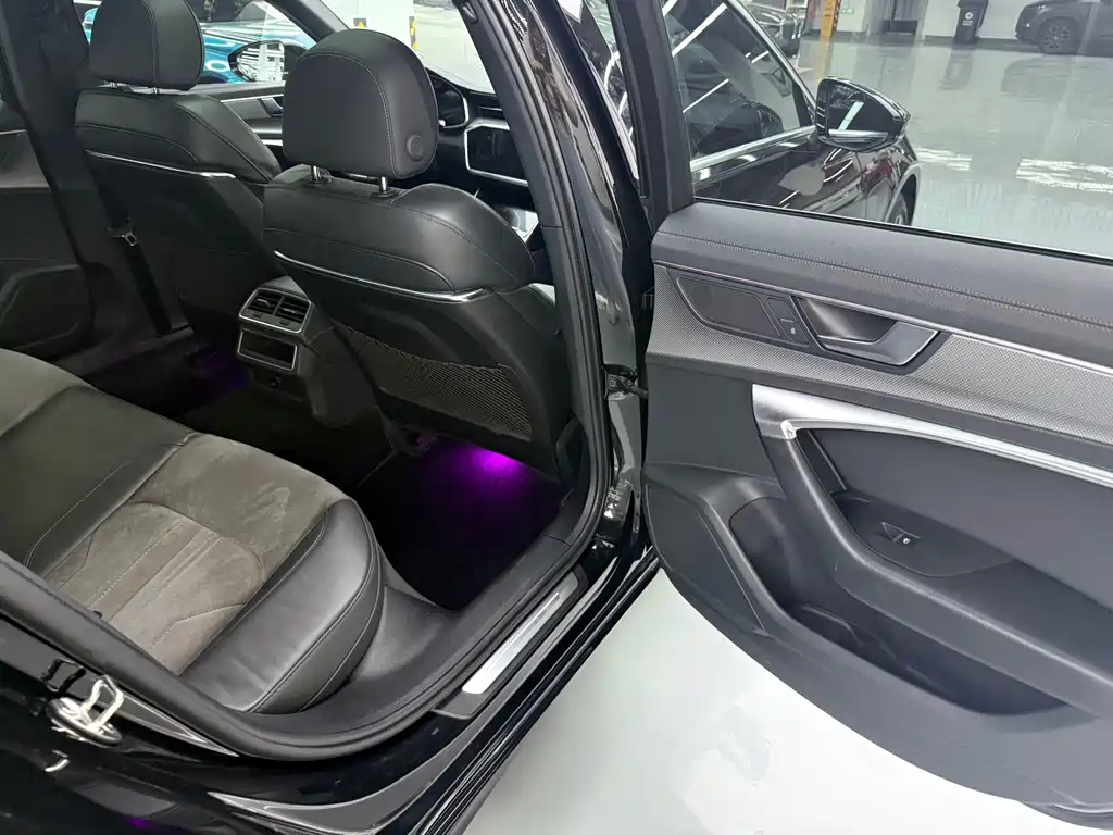 Audi A6L — миниатюра 19