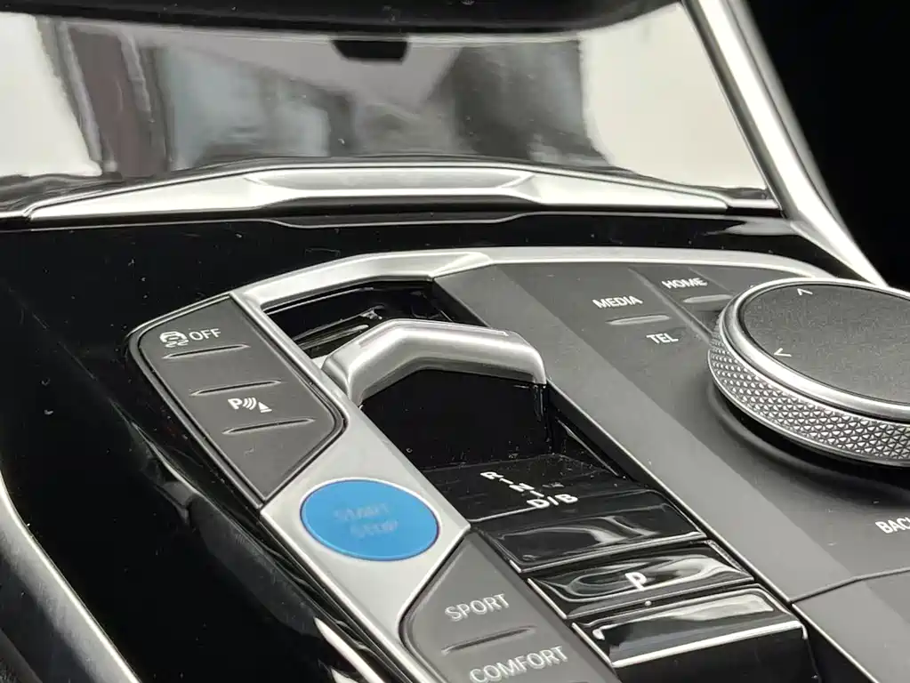BMW i3 — миниатюра 17