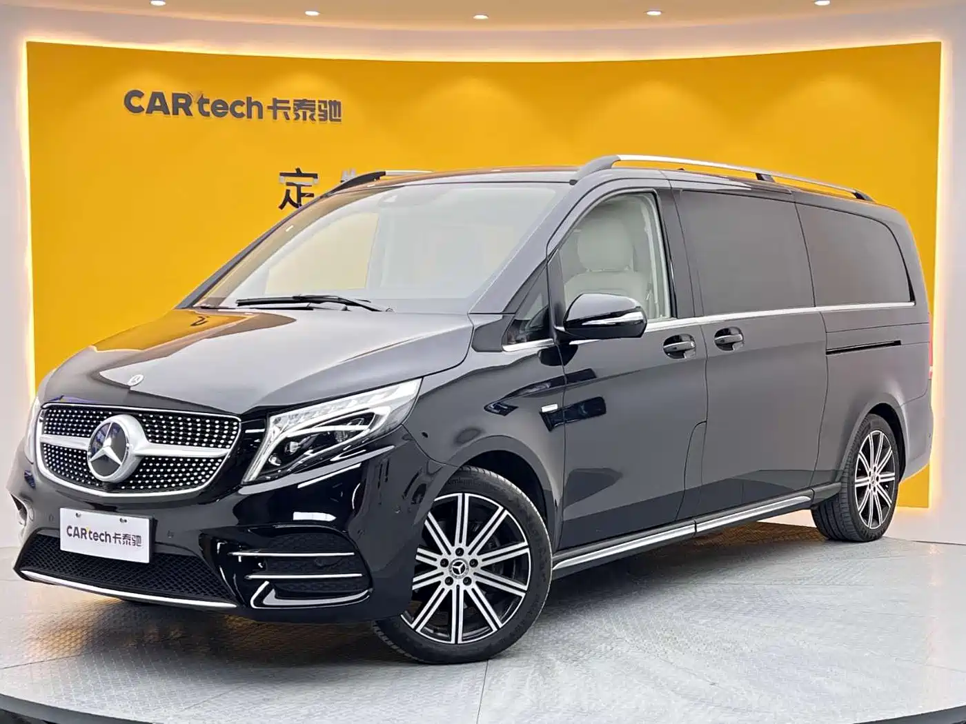 奔驰V级 2021款 V 260 L 长轴距豪华版 2023