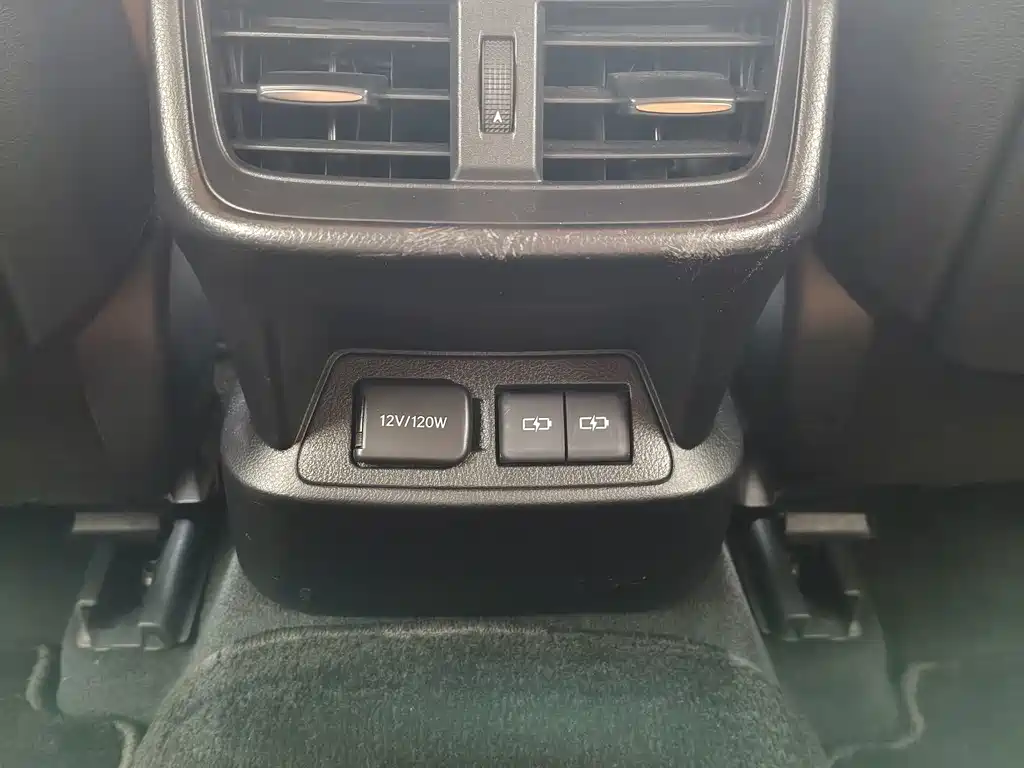 Lexus ES — миниатюра 12