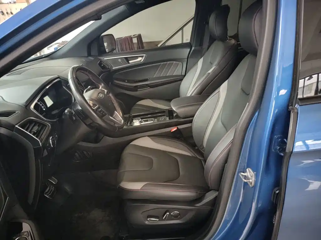 Ford Edge — миниатюра 15