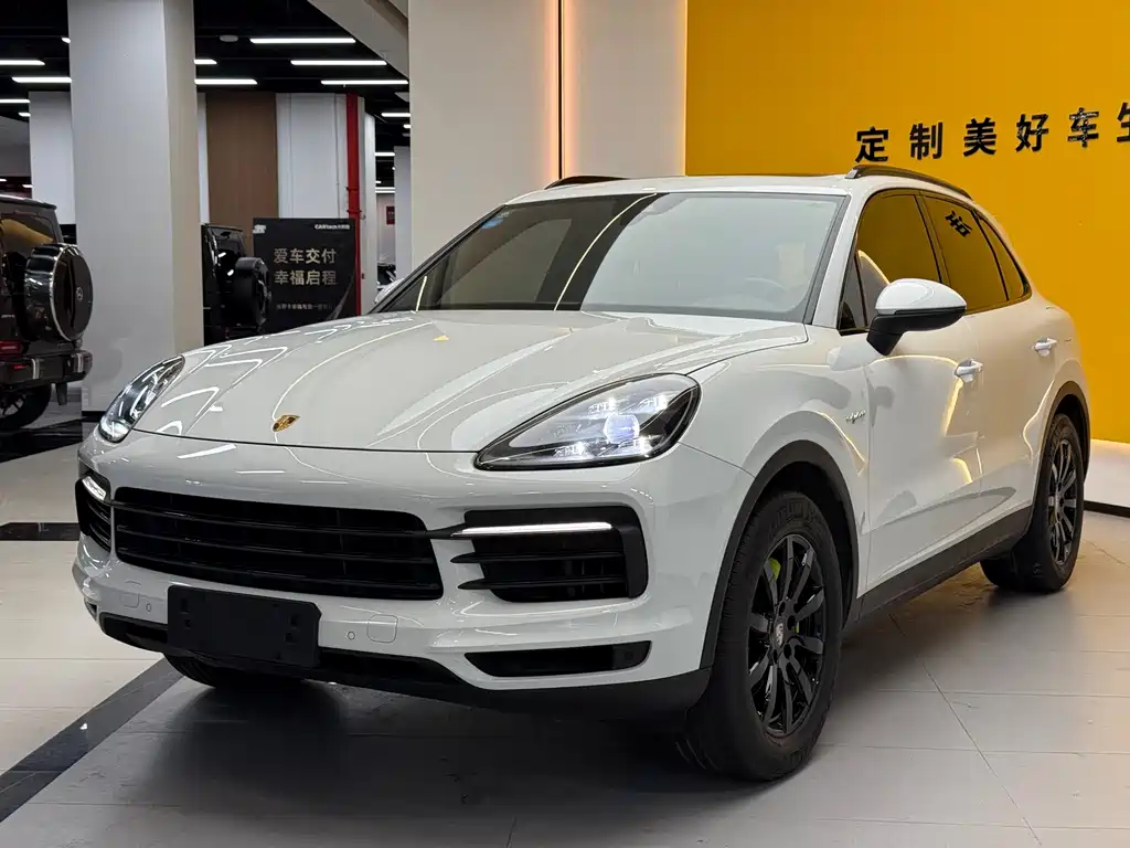 PORSCHE CAYENNE NEW ENERGY